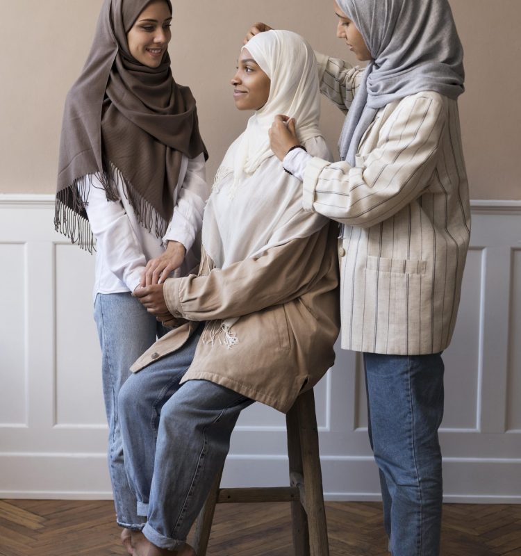 full-shot-women-wearing-hijab